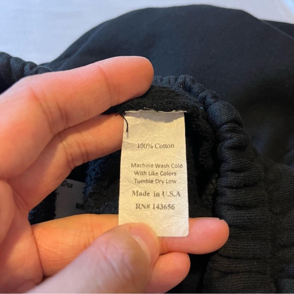 Joah Brown black knit terry elastic raw hem tapered cropped jogger sweat pants - Picture 5 of 5